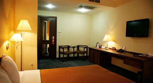 Ararat Hotel9