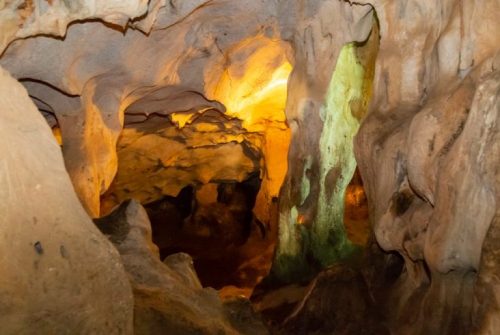 بازدید از غار کارائین
