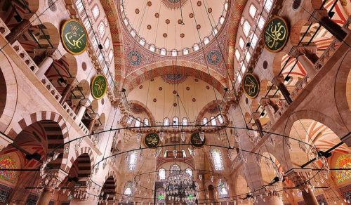 مسجد تاریخی قلیچ علی پاشا استانبول