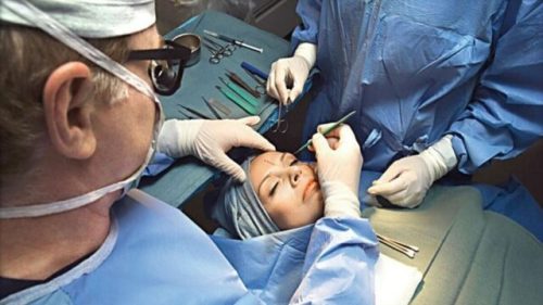 عمل جراحی در ایران
