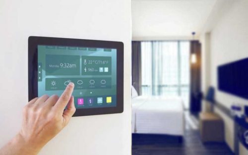 دلایل استفاده از فناوری در مدیریت هتل